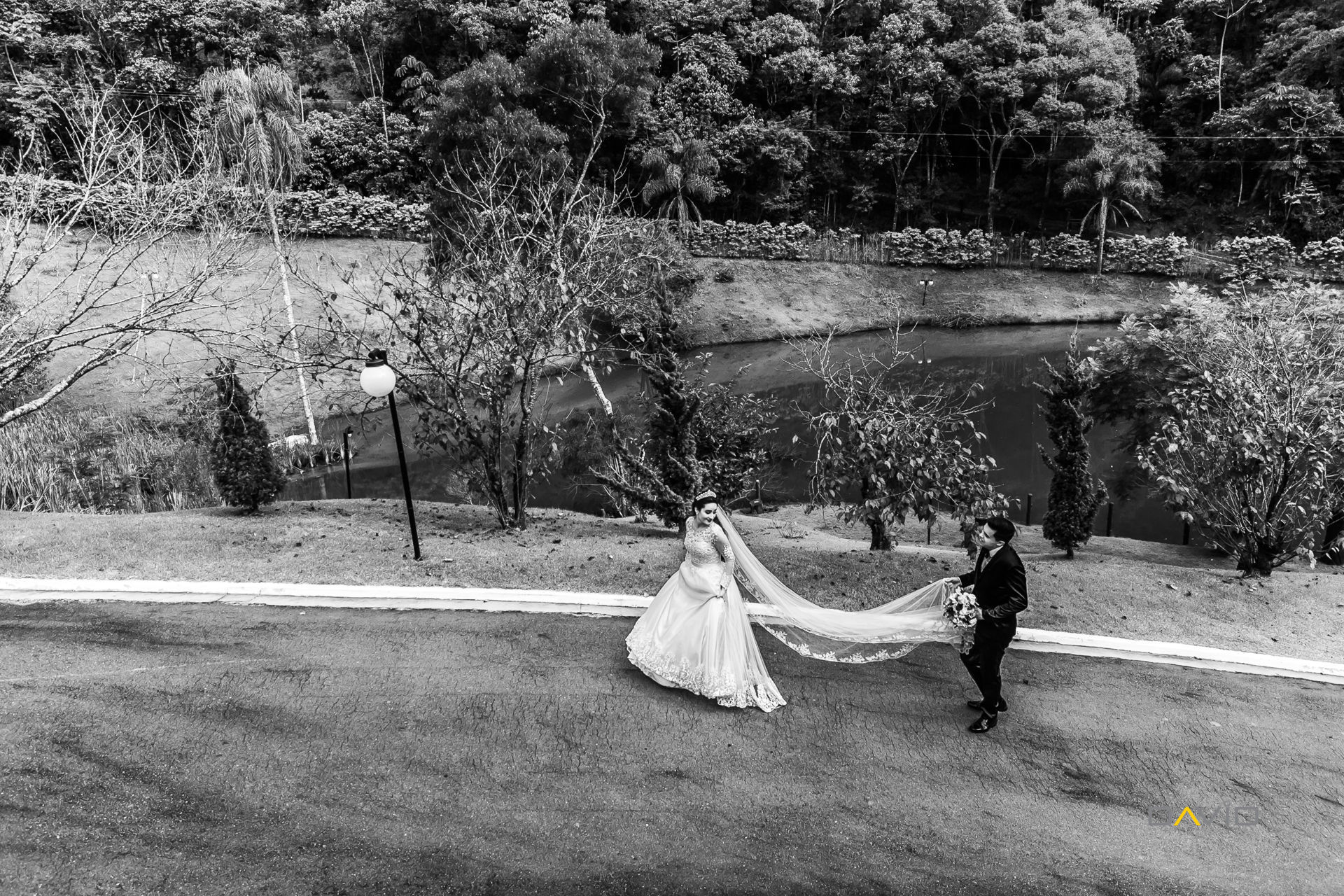 Foto Pri & Thiago | Wedding Day | Mansão do Lago Foto Pri & Thiago | Wedding Day | Mansão do Lago - Imagem 103
