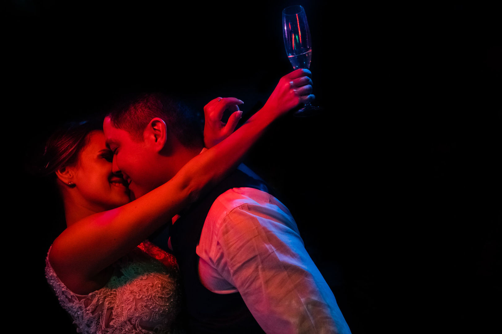 Foto Renata & Tom | Nós fomos feito um pro outro | Villa Bisutti Foto Renata & Tom | Nós fomos feito um pro outro | Villa Bisutti - Imagem 91