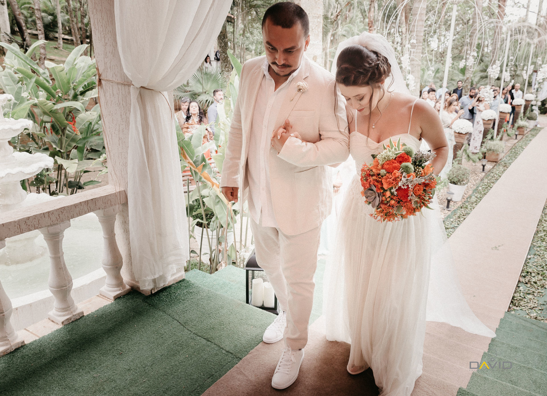 Foto NAYARA & RENATO | WEDDING DAY | AGORA SOMOS TRÊS | PRIMEIRA PARTE Foto NAYARA & RENATO | WEDDING DAY | AGORA SOMOS TRÊS | PRIMEIRA PARTE - Imagem 43