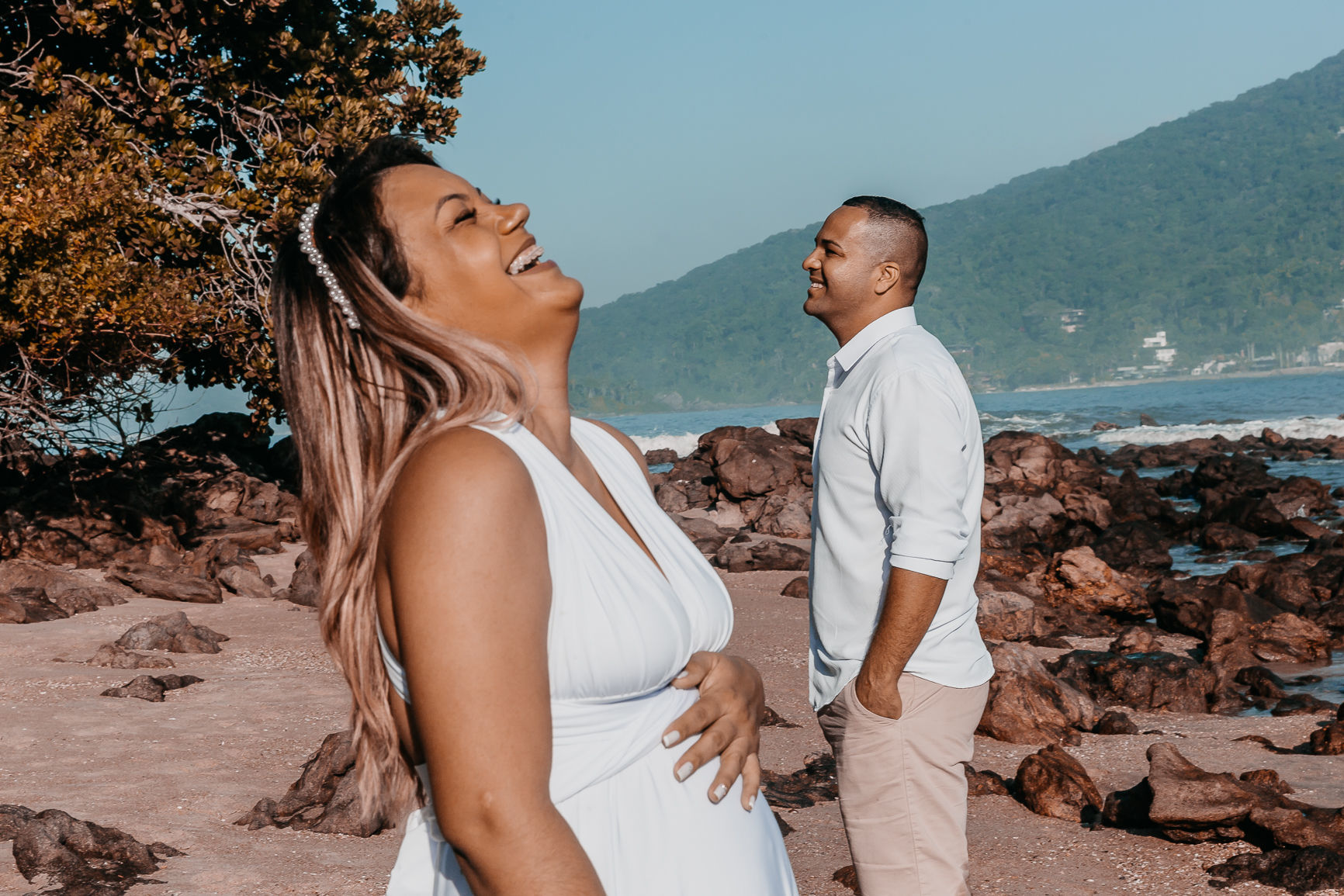 Foto Eugenia & Bruno | Ensaio Praia de São Pedro | Guarulhos - Imagem 13