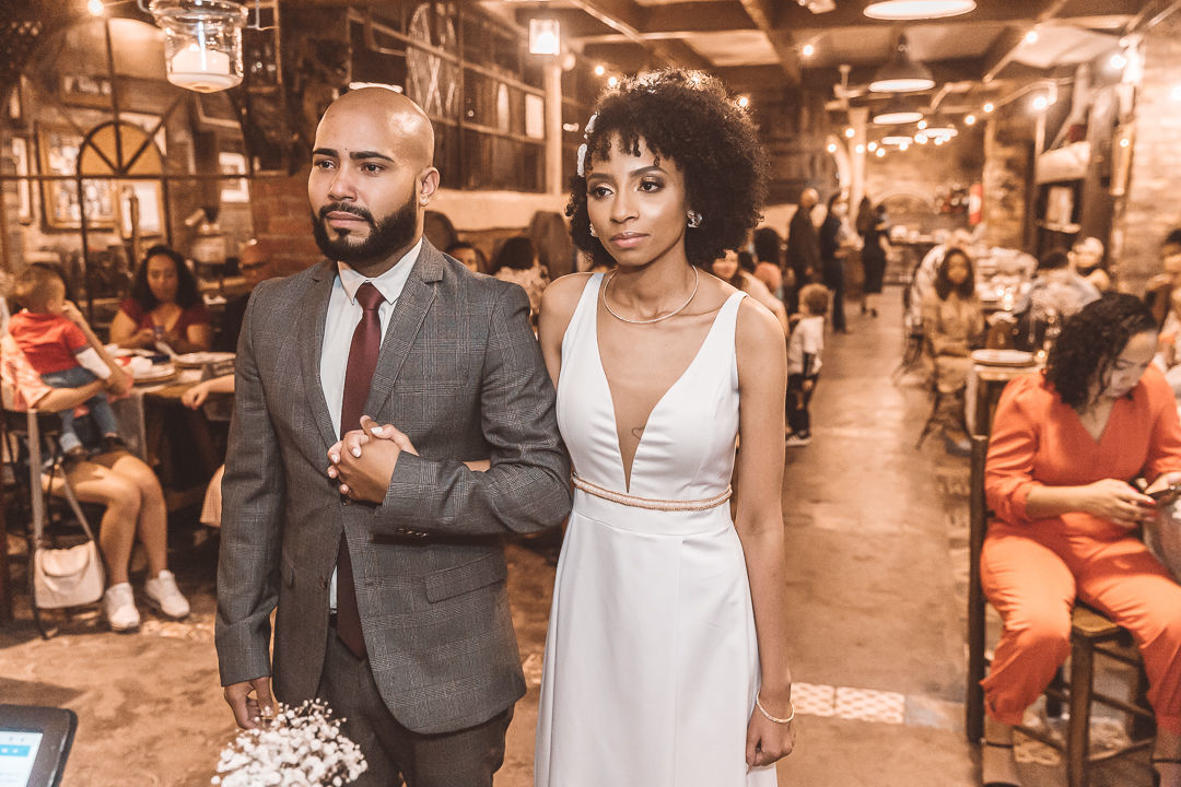 Foto GI + RAFA | WEDDING DAY | ESPAÇO VELHÃO - Imagem 0