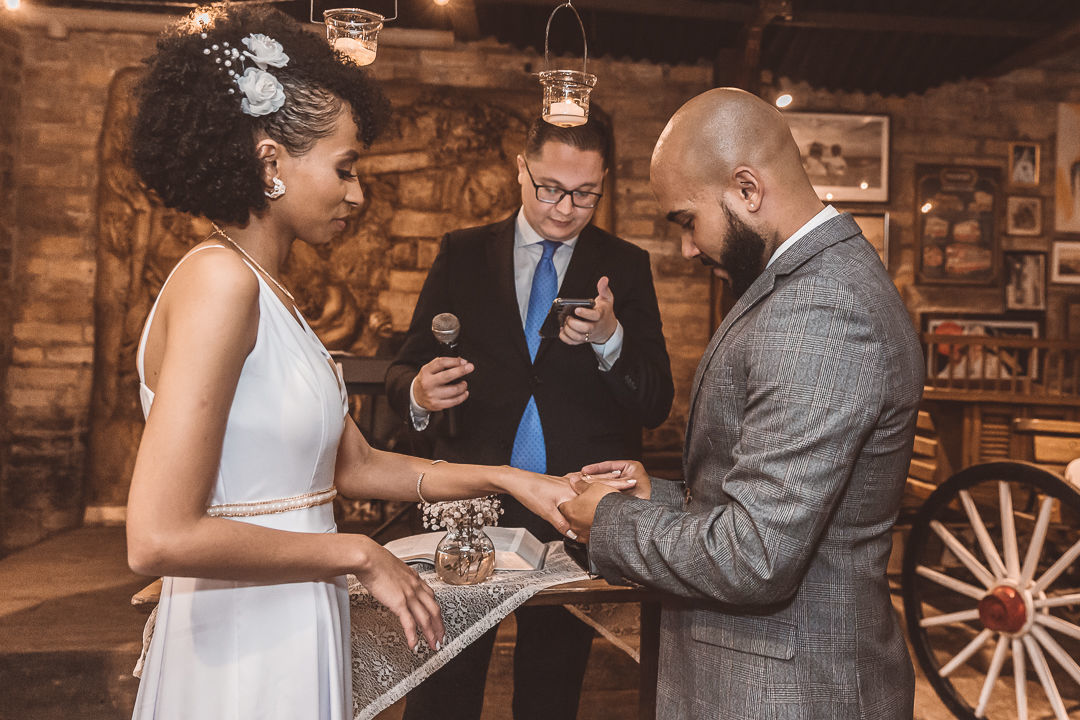 Foto GI + RAFA | WEDDING DAY | ESPAÇO VELHÃO - Imagem 16