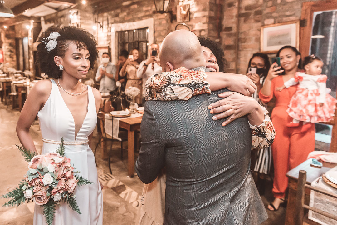 Foto GI + RAFA | WEDDING DAY | ESPAÇO VELHÃO - Imagem 47