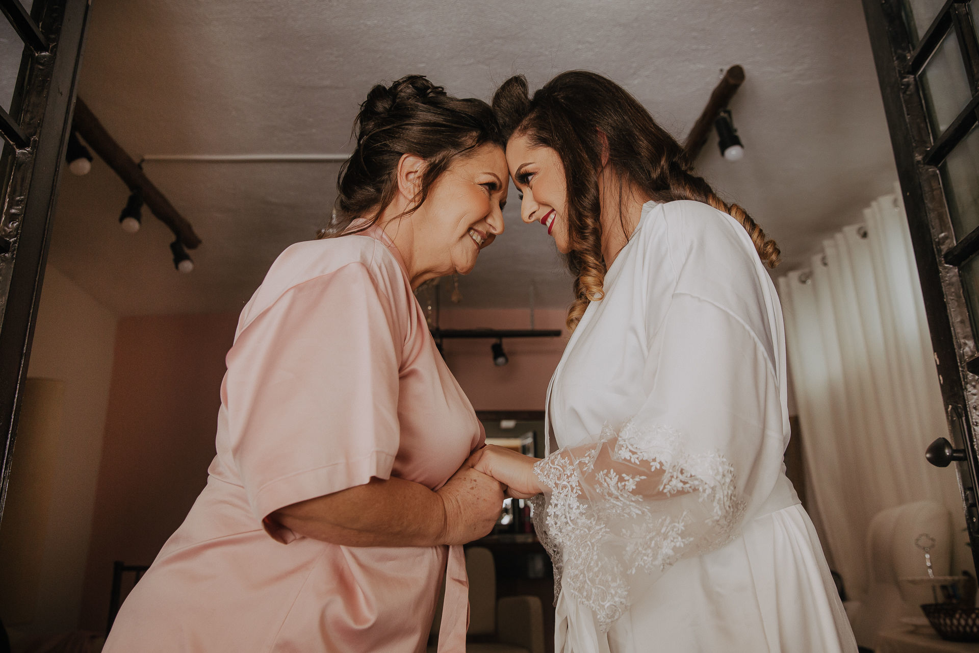 Foto LUANNA & VITOR | DIA DO CASAMENTO | VILLA VEZZANE Foto LUANNA & VITOR | DIA DO CASAMENTO | VILLA VEZZANE - Imagem 8