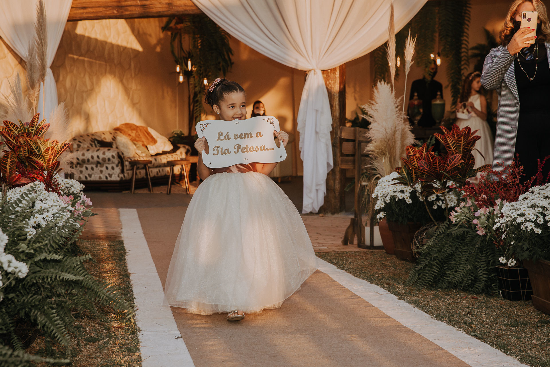 Foto LUANNA & VITOR | DIA DO CASAMENTO | VILLA VEZZANE Foto LUANNA & VITOR | DIA DO CASAMENTO | VILLA VEZZANE - Imagem 18