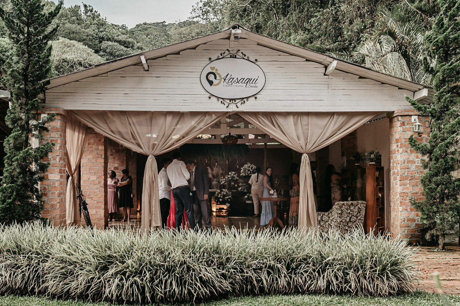 Foto  GABI E PATRICK | CASAMENTO DE DIA  - Imagem 30