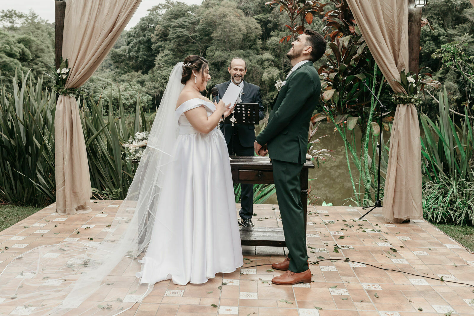 Foto  GABI E PATRICK | CASAMENTO DE DIA  - Imagem 43