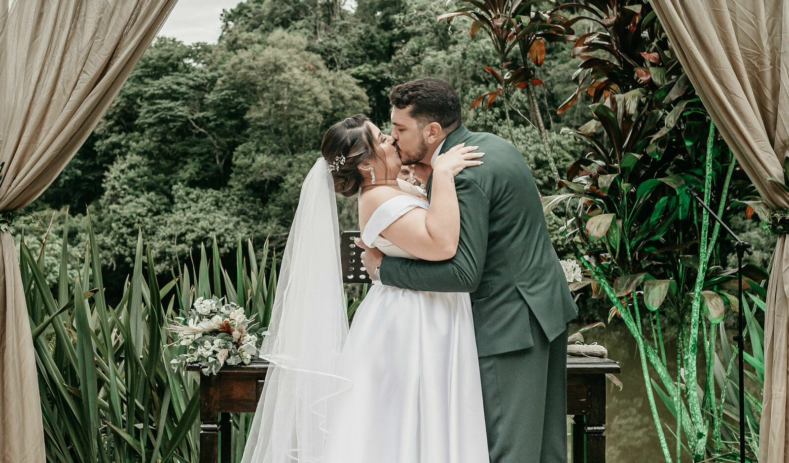 Foto  GABI E PATRICK | CASAMENTO DE DIA  - Imagem 72