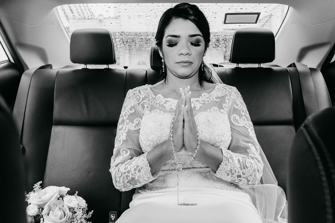 Foto ANDRESSA E LUCAS | WEDDING IN BRAZIL | PARÓQUIA SÃO GERALDO - Imagem 1