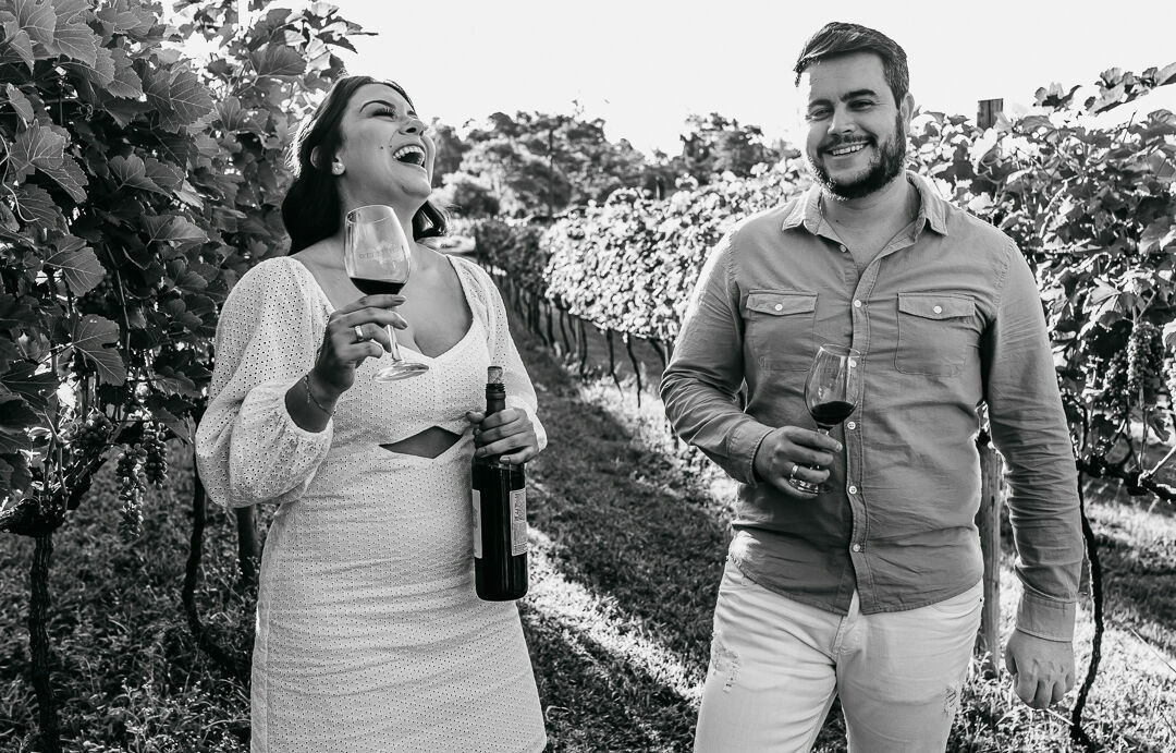 Foto THAMMYS & BRUNO | UM HISTÓRIA REGADA A VINHO Foto THAMMYS & BRUNO | UM HISTÓRIA REGADA A VINHO - Imagem 21