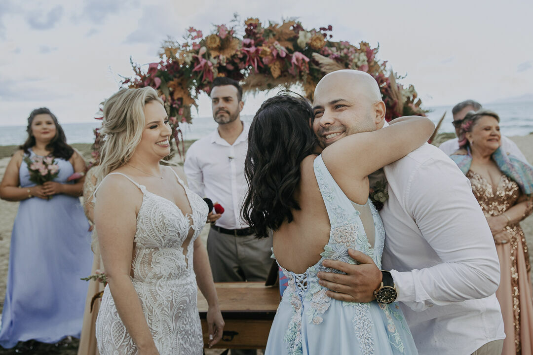 Foto FERNANDA & BRUNO | CASAMENTO NA PRAIA - Imagem 35
