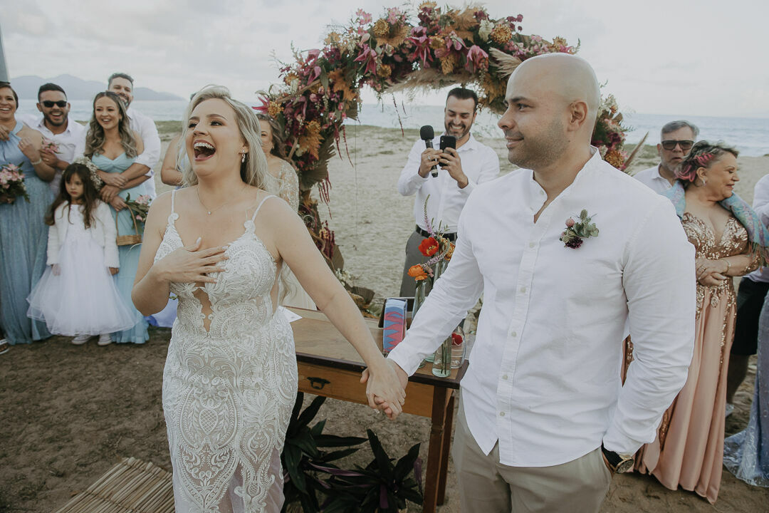 Foto FERNANDA & BRUNO | CASAMENTO NA PRAIA - Imagem 37