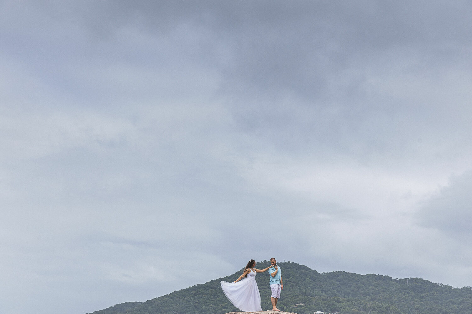 Foto MARIANE E PAULO | PRÉ-WEDDING NA PRAIA  - Imagem 19