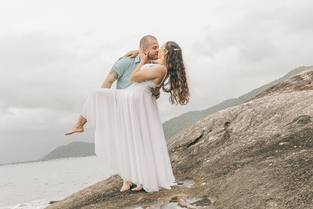 Foto MARI E PAULO | ENSAIO ON THE BEACH - Imagem 23