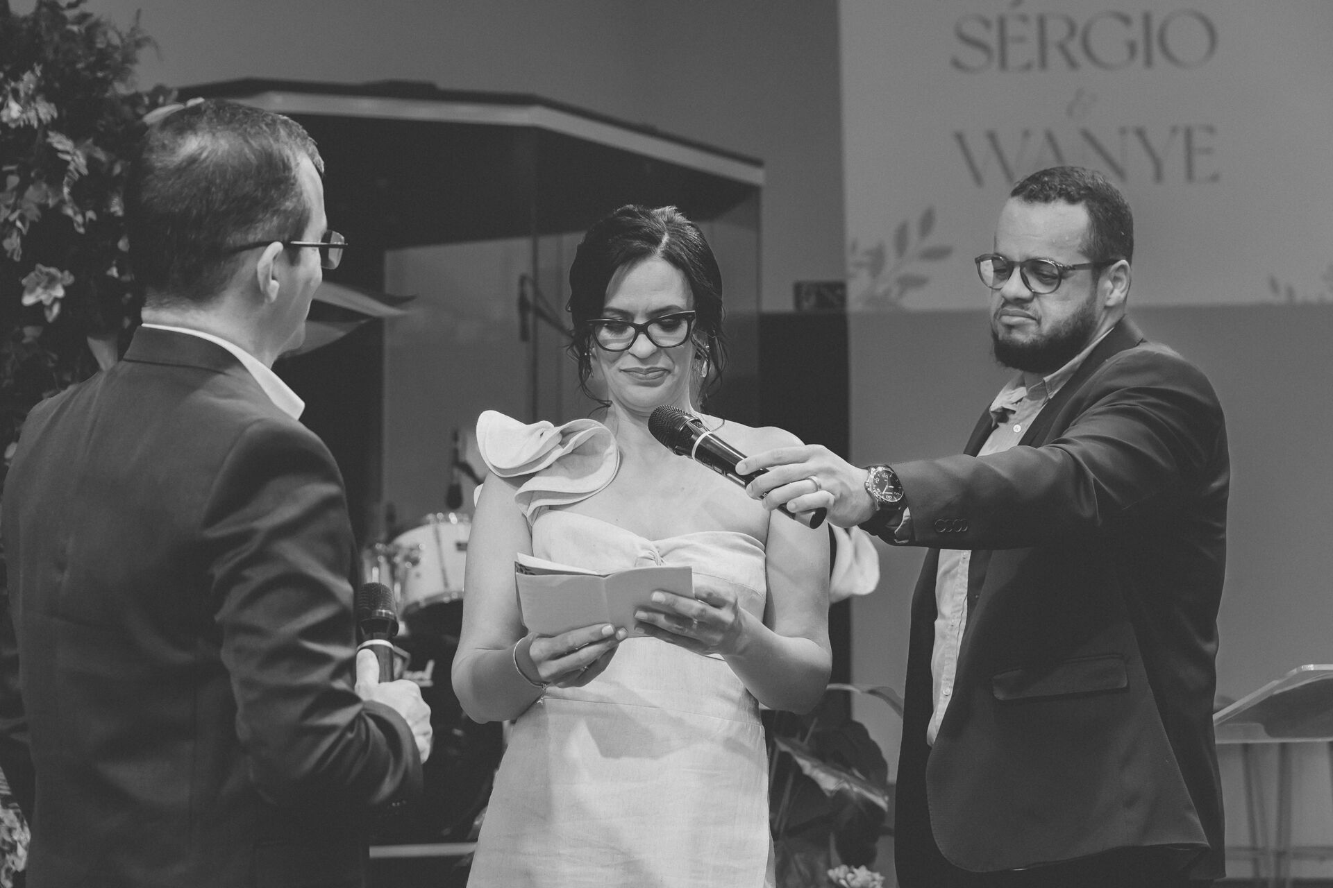 Foto WANYE E SERGIO | BODAS 25 ANOS | IGREJA PIBG | GRU Foto WANYE E SERGIO | BODAS 25 ANOS | IGREJA PIBG | GRU - Imagem 32