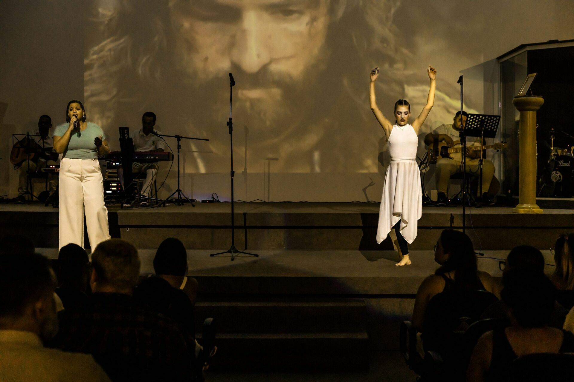 Foto IGREJA PIBG - CANTATA DA PASCOA 2024 - Imagem 31