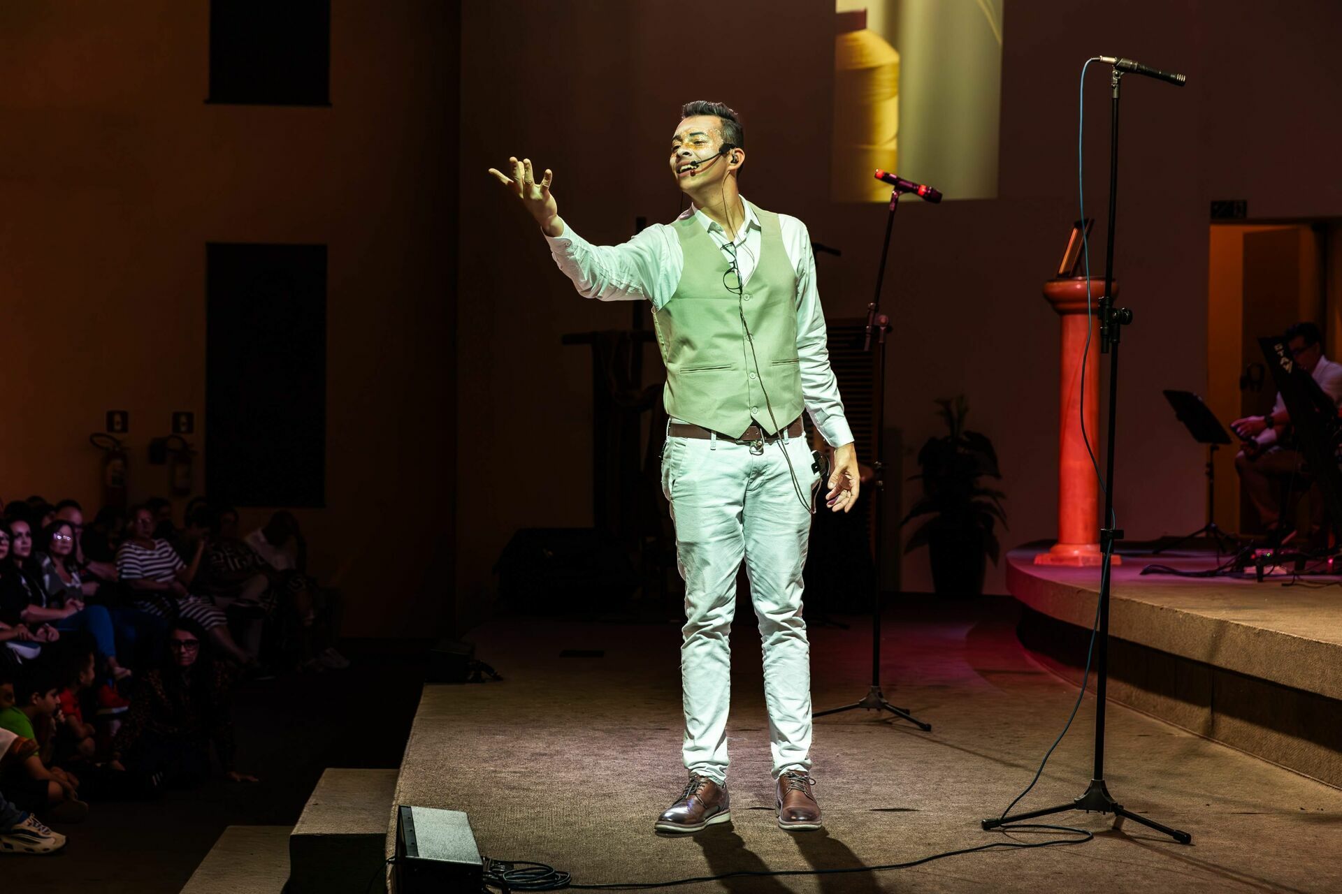 Foto IGREJA PIBG - CANTATA DA PASCOA 2024 - Imagem 9