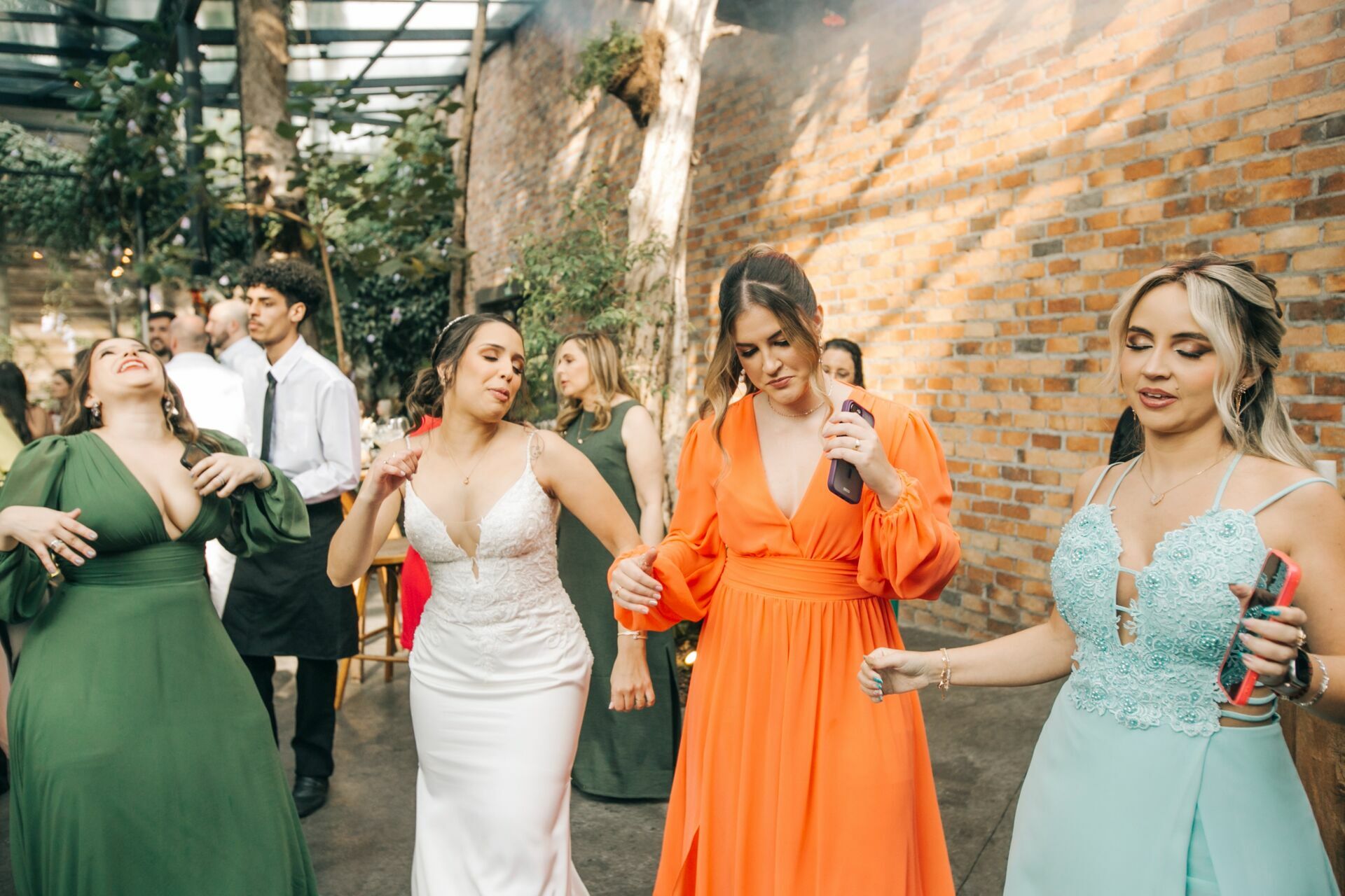 Foto MARI & HEITOR | WEDDING DAY | ESPAÇO SITIO SAO JORGE  - Imagem 80