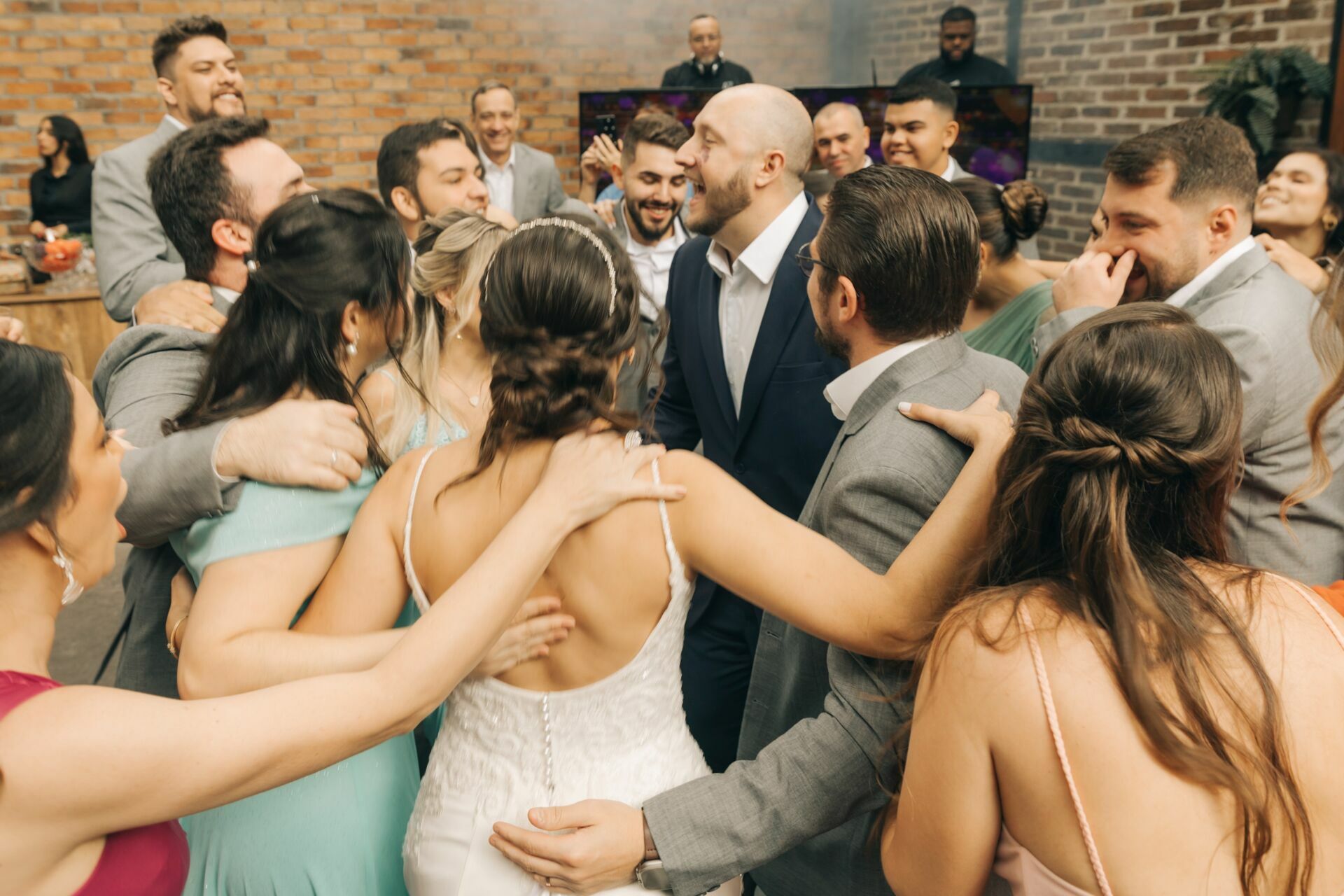 Foto MARI & HEITOR | WEDDING DAY S29 | ESPAÇO SITIO SAO JORGE  - Imagem 28