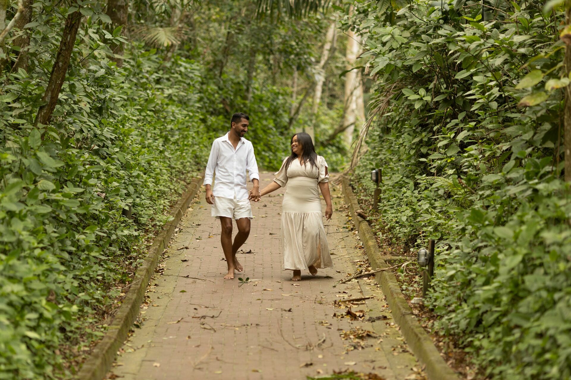 Foto THAINA & OTÁVIO | ENSAIO NA PRAIA - Imagem 0