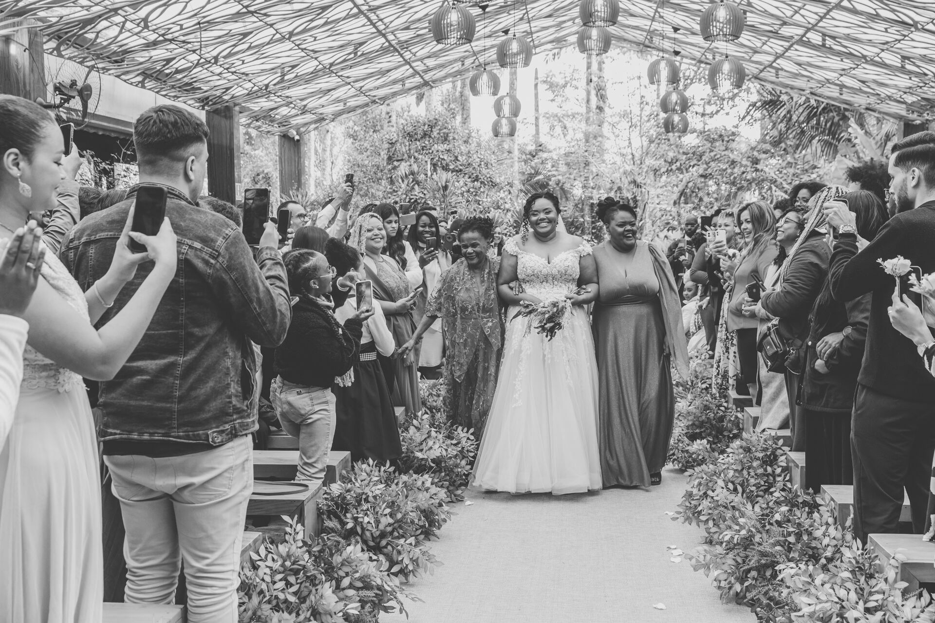 Foto BRUNA & EMERSON | DIA DO CASAMENTO - Imagem 2