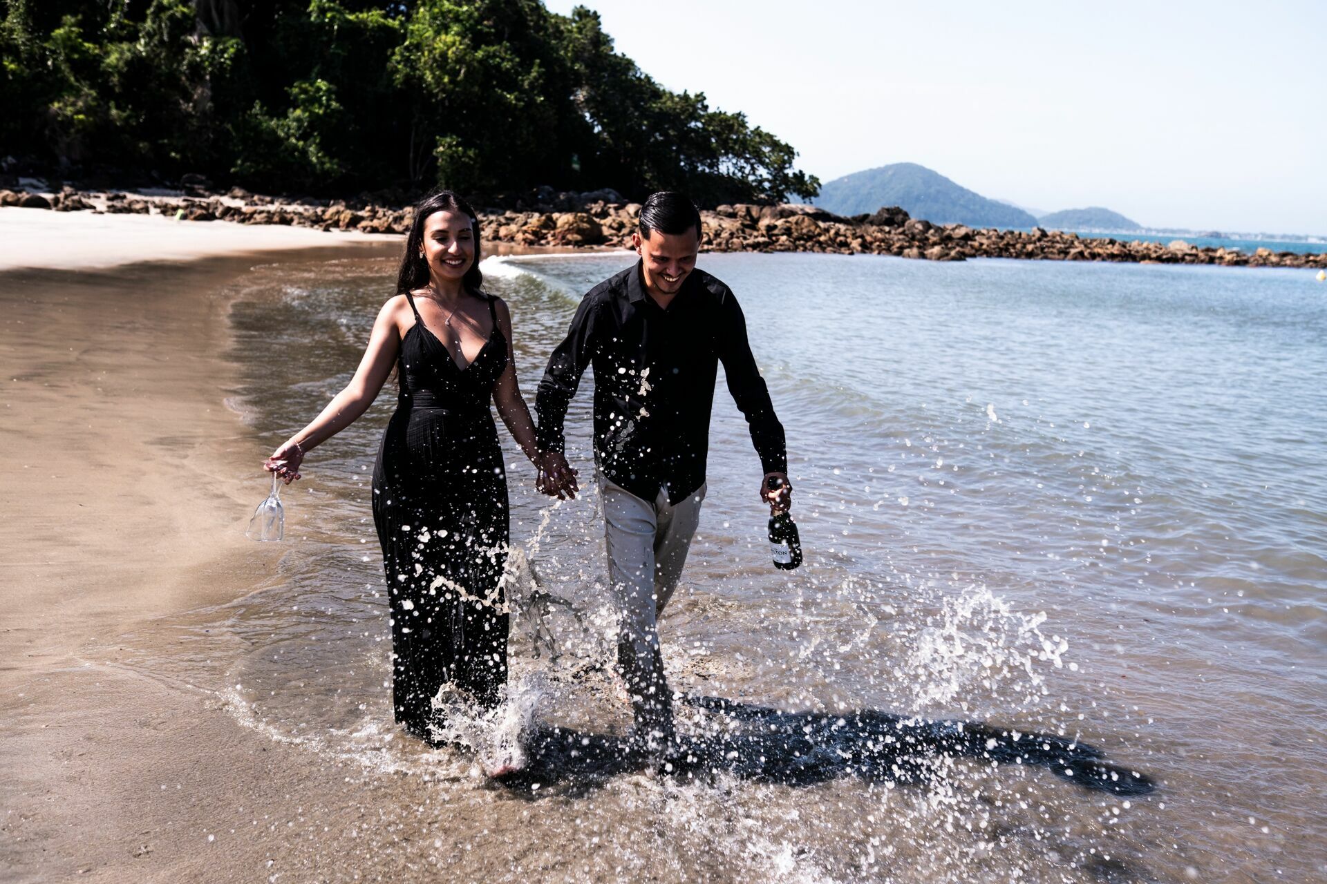 Foto MEL & JEFF | ENSAIO PÓS=WEDDING NA PRAIA GUARUJA SP Foto MEL & JEFF | ENSAIO PÓS=WEDDING NA PRAIA GUARUJA SP - Imagem 0