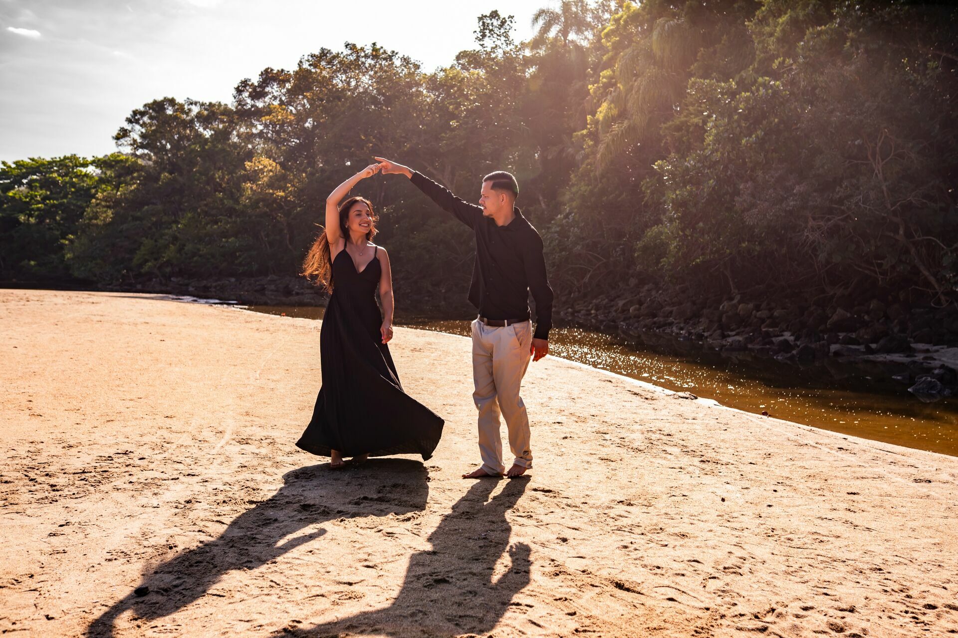 Foto MEL & JEFF | ENSAIO PÓS=WEDDING NA PRAIA GUARUJA SP Foto MEL & JEFF | ENSAIO PÓS=WEDDING NA PRAIA GUARUJA SP - Imagem 12