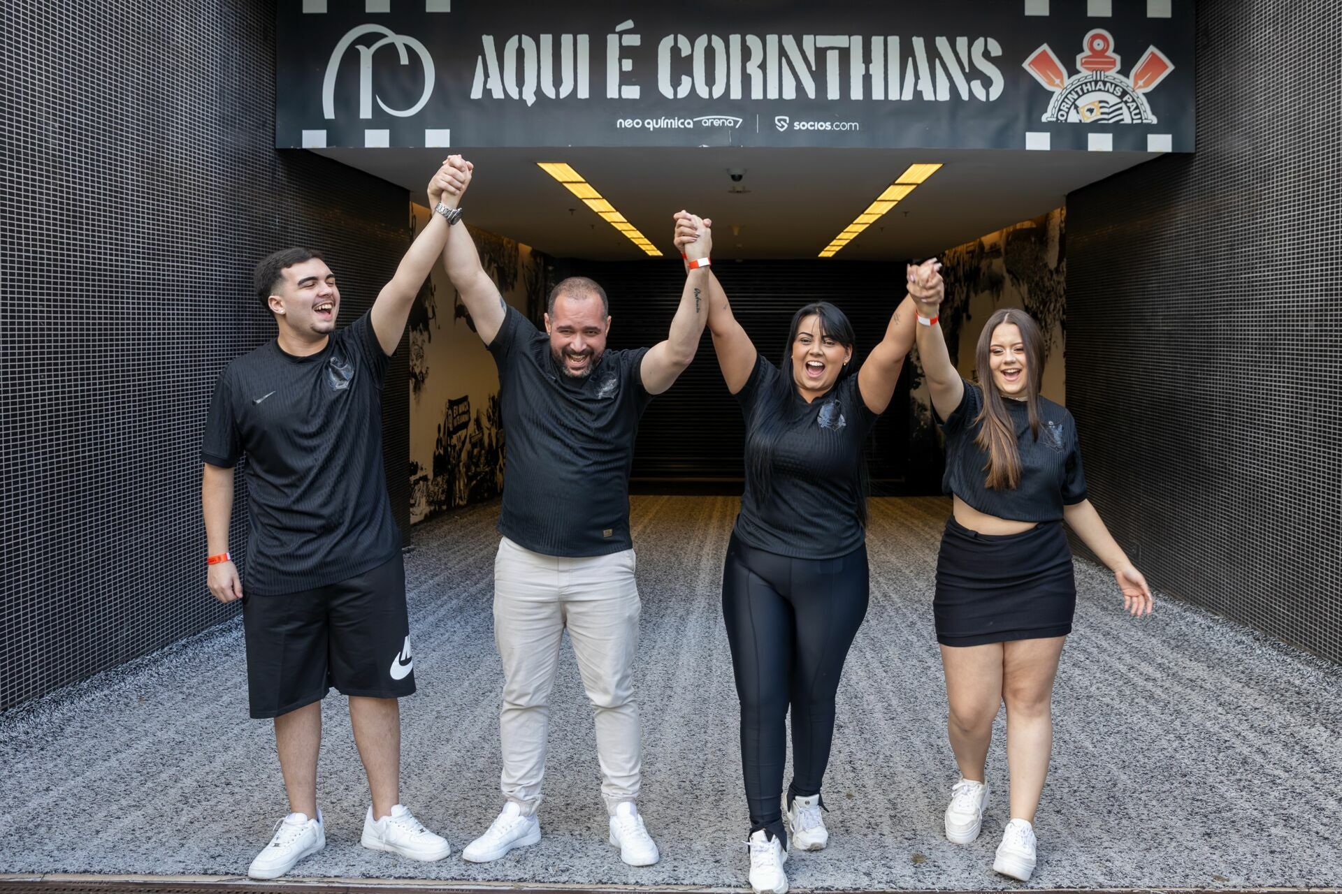 Foto BELLA 15 ANOS | ENSAIO NO ESTADIO DO CORINTHIANS + TCAR - Imagem 9