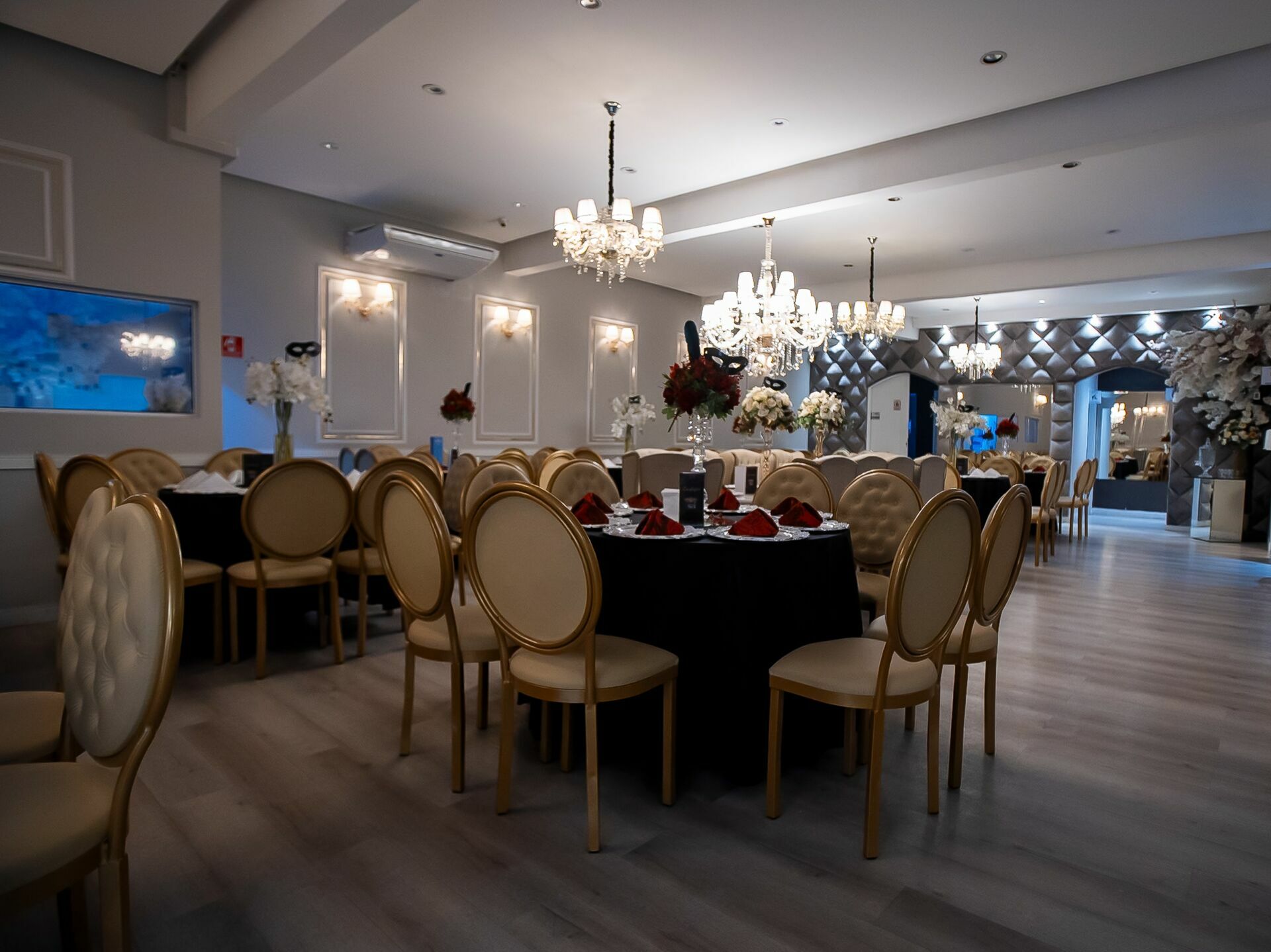 Foto BELLA ANIVERSÁRIO DE 15 ANOS | BUFFET VENTURI - Imagem 8